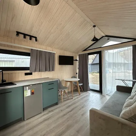 Grey House * Kvasy