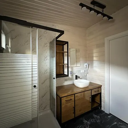 Holiday home Grey House