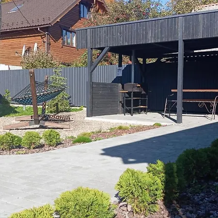 Grey House Holiday home Kvasy